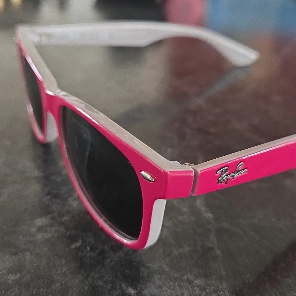 RayBan Junior RJ9052S Sunglasses